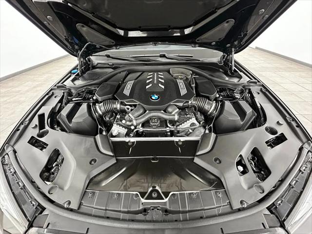 2023 BMW M5 i xDrive