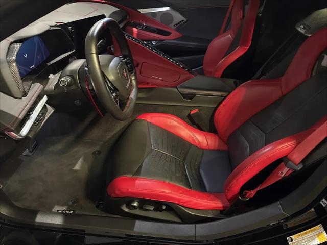 2023 Chevrolet Corvette Stingray RWD Convertible 2LT