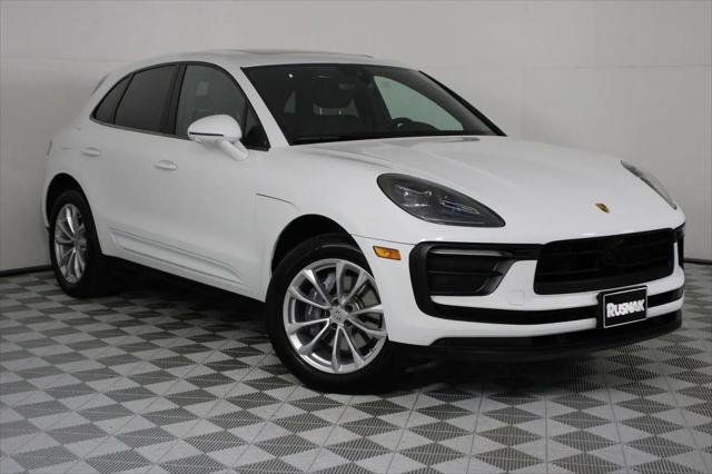 2026 Porsche Macan Macan