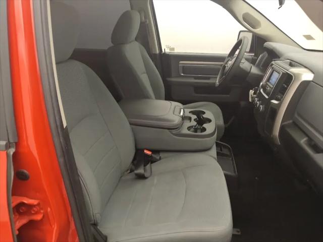 2019 Ram 1500 Classic SLT Crew Cab 4x4 6'4" Box