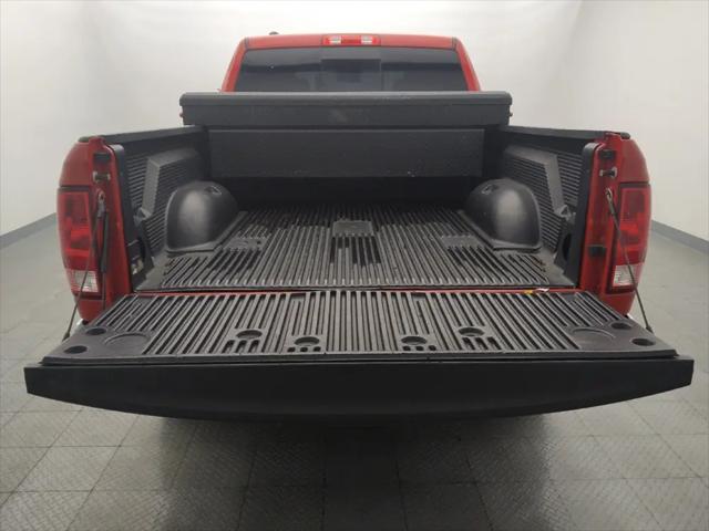2019 Ram 1500 Classic SLT Crew Cab 4x4 6'4" Box