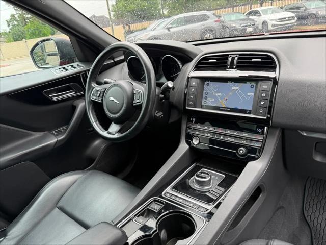 2017 Jaguar F-PACE 35t Premium