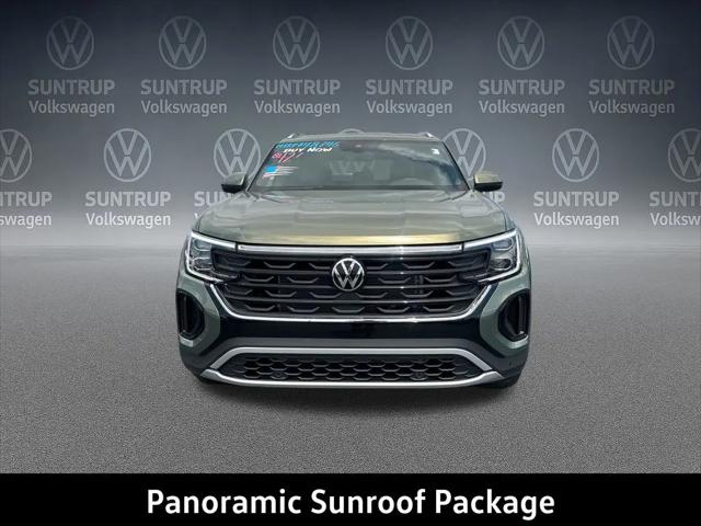2026 Volkswagen Atlas Cross Sport SE with Technology