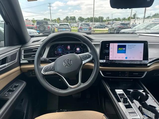 2026 Volkswagen Atlas Cross Sport SE with Technology