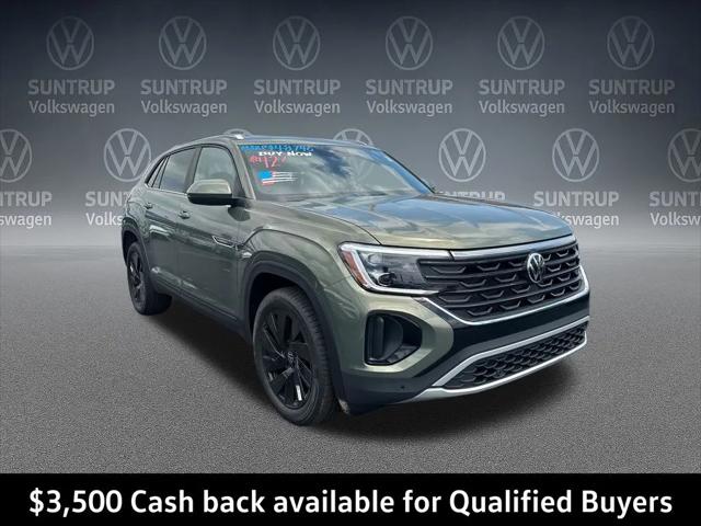 2026 Volkswagen Atlas Cross Sport SE with Technology