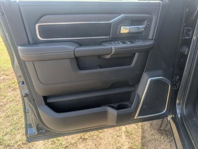 2026 Ram 2500 Laramie Crew Cab 4x4 64 Box