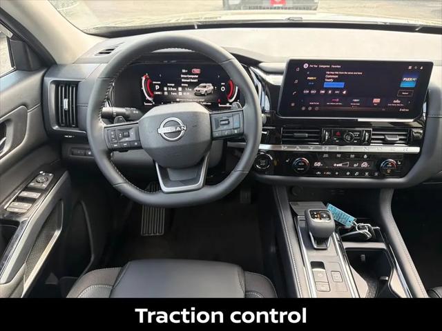 2026 Nissan Pathfinder SL