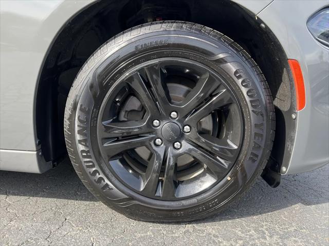 2019 Dodge Charger SXT RWD