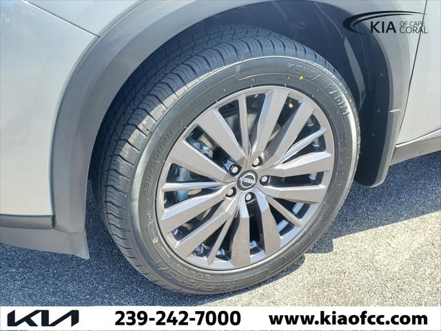 2023 Nissan Pathfinder SL FWD