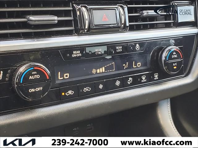 2023 Nissan Pathfinder SL FWD