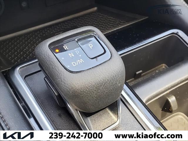 2023 Nissan Pathfinder SL FWD