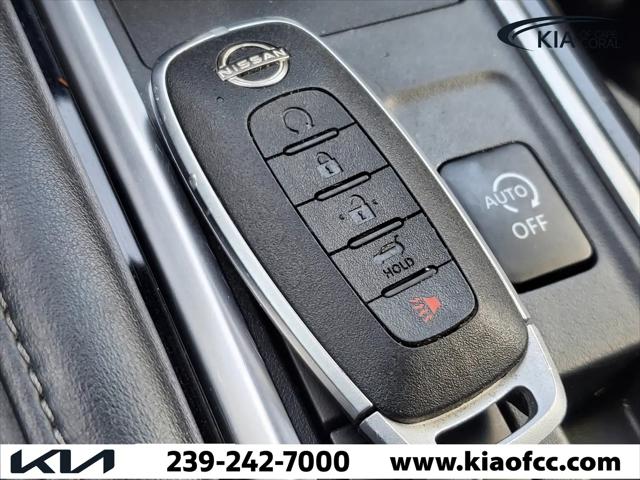 2023 Nissan Pathfinder SL FWD