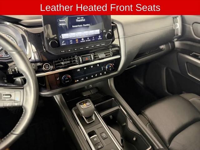 2023 Nissan Pathfinder SL 4WD