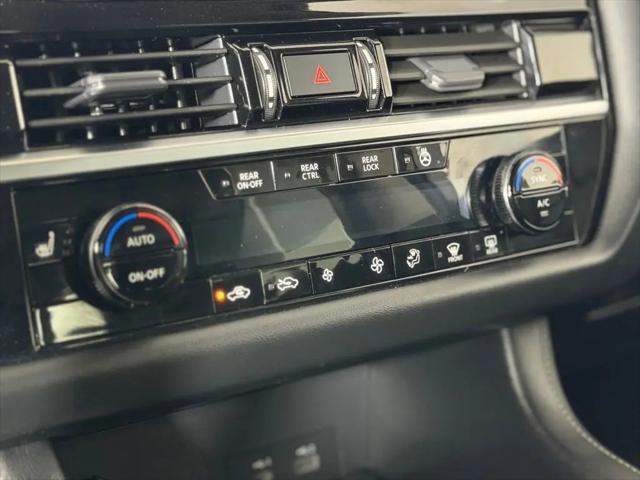 2023 Nissan Pathfinder SL 4WD