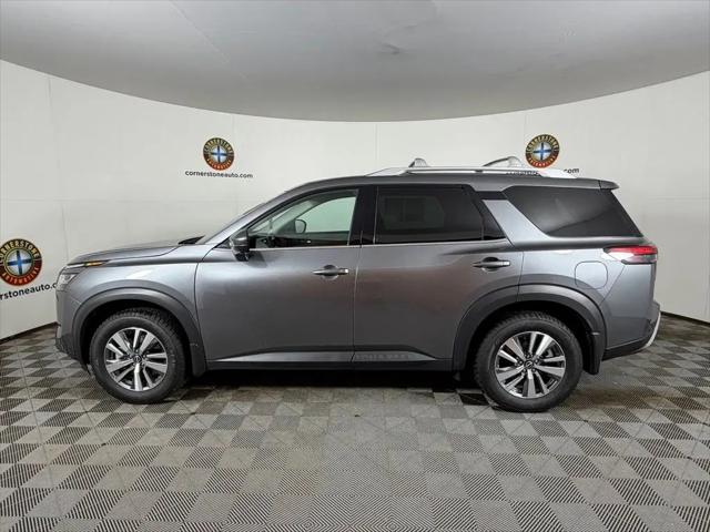2023 Nissan Pathfinder SL 4WD