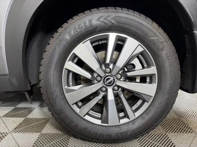 2023 Nissan Pathfinder SL 4WD