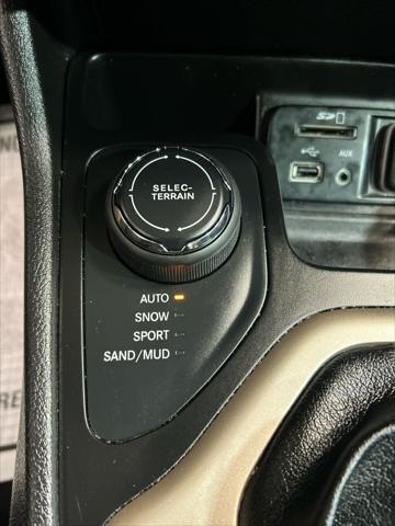 2017 Jeep Cherokee Sport