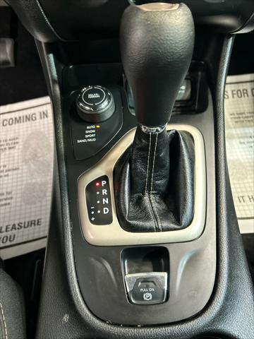 2017 Jeep Cherokee Sport