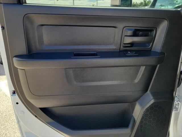 2024 Ram 2500 Tradesman Crew Cab 4x4 6'4" Box