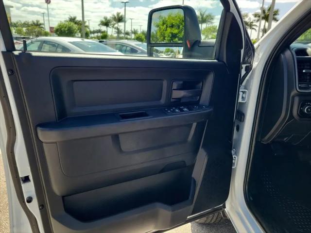 2024 Ram 2500 Tradesman Crew Cab 4x4 6'4" Box