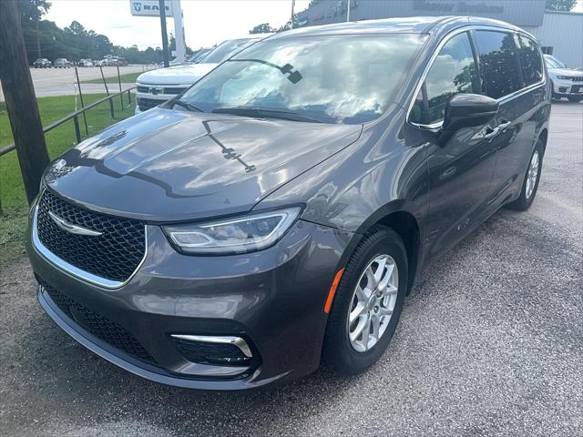 2023 Chrysler Pacifica Touring L for sale in Jasper, TX