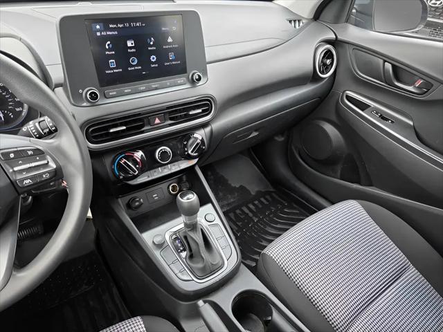2022 Hyundai Kona SE