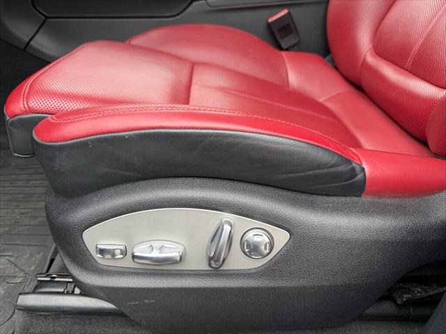 2024 Porsche Macan S