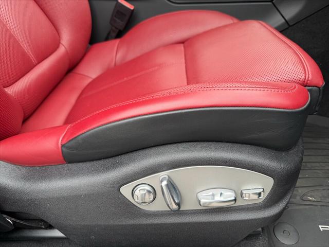 2024 Porsche Macan S