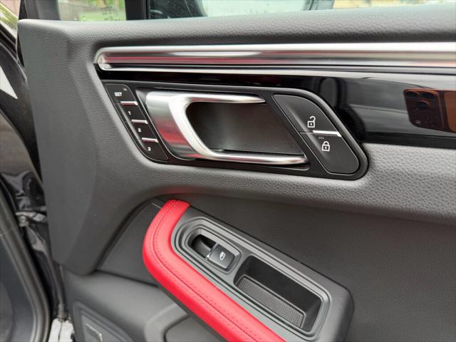 2024 Porsche Macan S