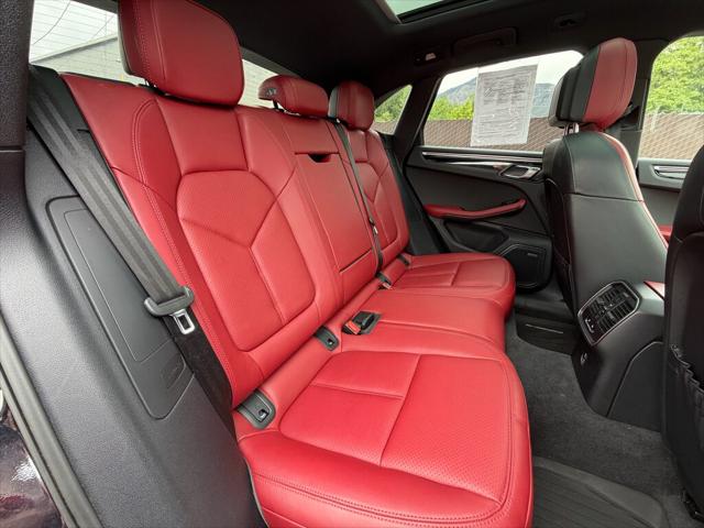 2024 Porsche Macan S