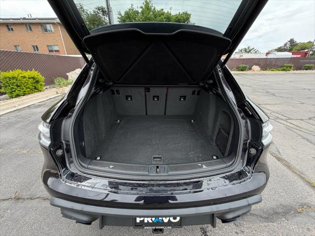 2024 Porsche Macan S