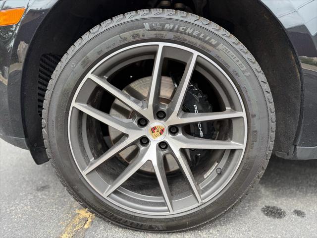2024 Porsche Macan S