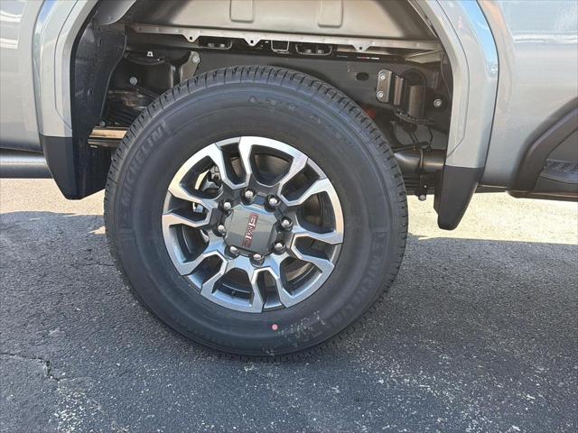 2026 GMC Sierra 3500HD Crew Cab, Long Bed, SLE, 4WD