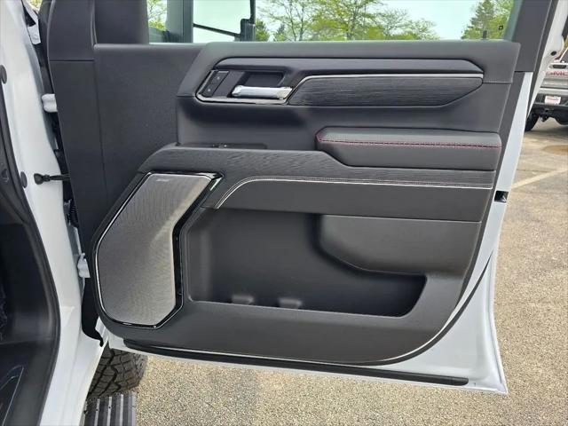 2026 GMC Sierra 2500HD Crew Cab, Standard Bed, AT4X, 4WD