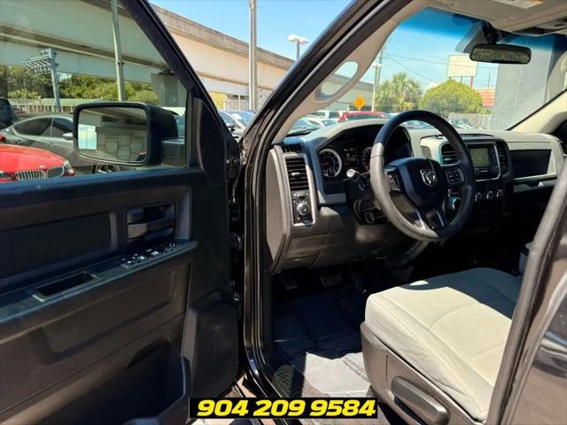 2018 Ram 1500 Express Quad Cab 4x4 6'4" Box