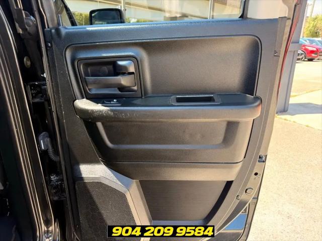 2018 Ram 1500 Express Quad Cab 4x4 6'4" Box