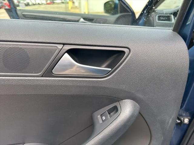2016 Volkswagen Jetta 1.8T SEL