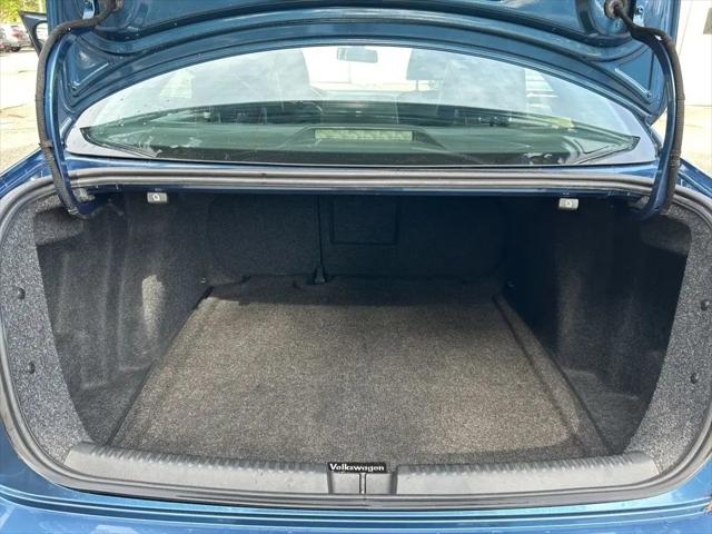 2016 Volkswagen Jetta 1.8T SEL