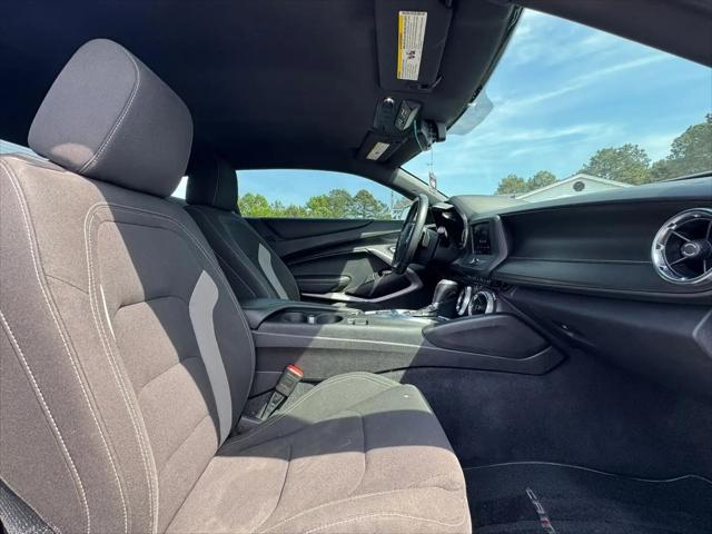 2021 Chevrolet Camaro RWD Coupe LT1