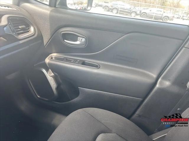 2023 Jeep Renegade Latitude 4x4