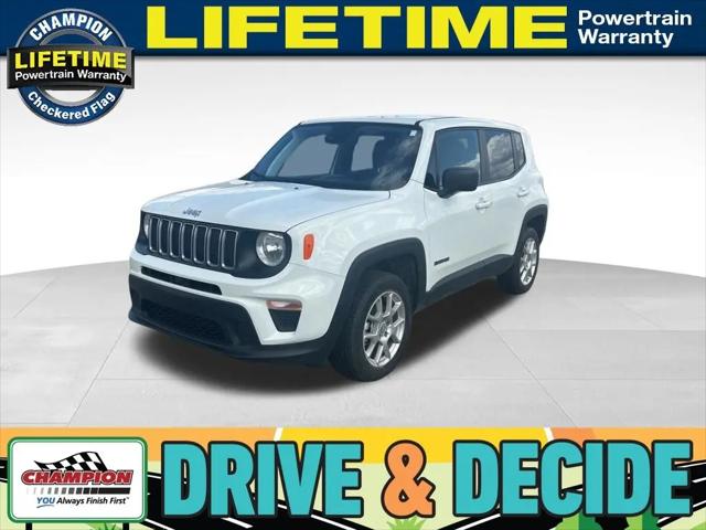 2023 Jeep Renegade Latitude 4x4 for sale in Brighton, MI