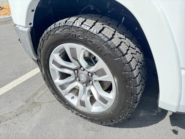 2020 Ram 1500 Laramie Longhorn Crew Cab 4x4 5'7" Box