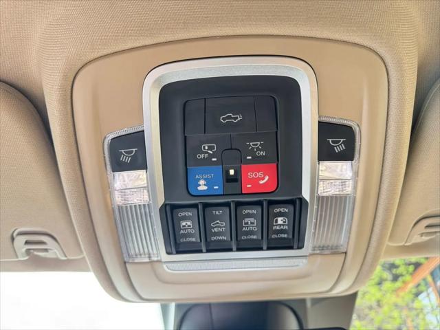2020 Ram 1500 Laramie Longhorn Crew Cab 4x4 5'7" Box