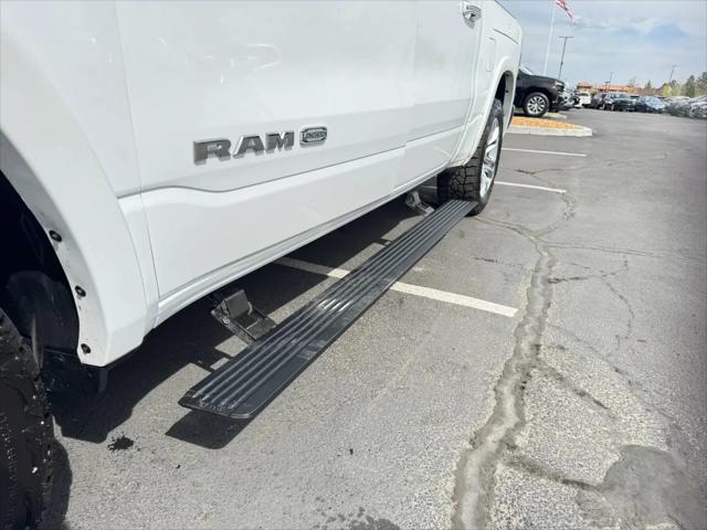 2020 Ram 1500 Laramie Longhorn Crew Cab 4x4 5'7" Box