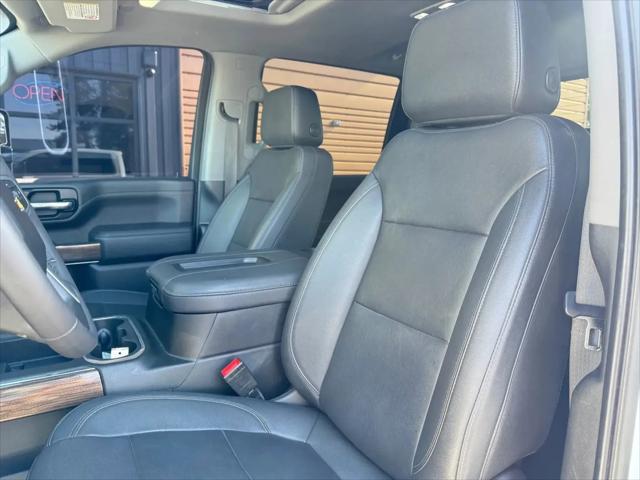 2022 Chevrolet Silverado 3500HD 4WD Crew Cab Standard Bed LT
