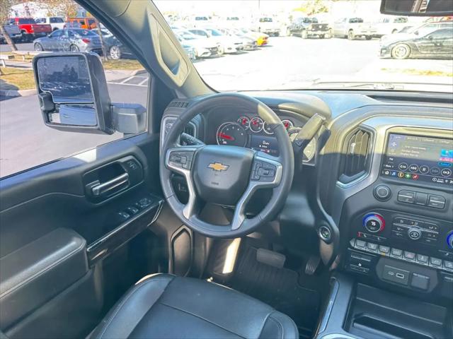 2022 Chevrolet Silverado 3500HD 4WD Crew Cab Standard Bed LT