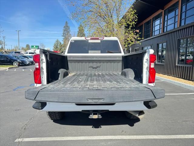 2022 Chevrolet Silverado 3500HD 4WD Crew Cab Standard Bed LT