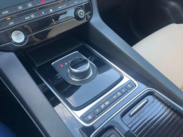 2018 Jaguar F-PACE 30t Premium