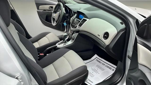 2015 Chevrolet Cruze LS Auto