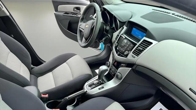 2015 Chevrolet Cruze LS Auto
